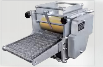 Pita Roti Tortilla Dough Forming-Maschinen-justierbare rollende Geschwindigkeit 380v