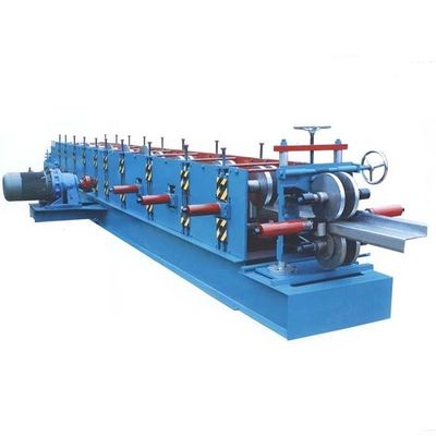 Purlin-Rolle 15m/min CZ, die Rollen-Station der Maschinen-6.5T 15 bildet