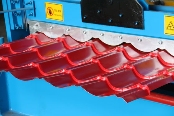 Stahlrolle der Farbe15m/min, die Maschinen-gewölbtes Dach-Blatt bildet