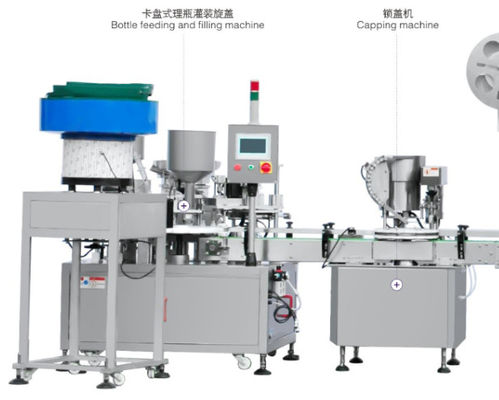 Die 2 Kopf-automatische Flaschen-mit einer Kappe bedeckende Maschine, 30bpm schrumpfen Ärmel-Etikettiermaschine